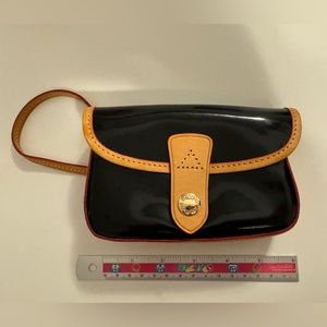 Dooney & Bourke Wristlet